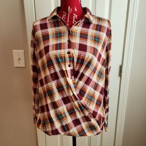 Plaid long sleeve crossover top.